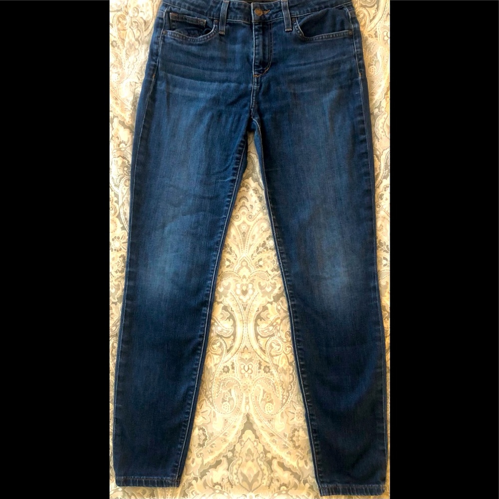 Joe’s jeans size 27, inseam 29”. Stretch, mid rise.